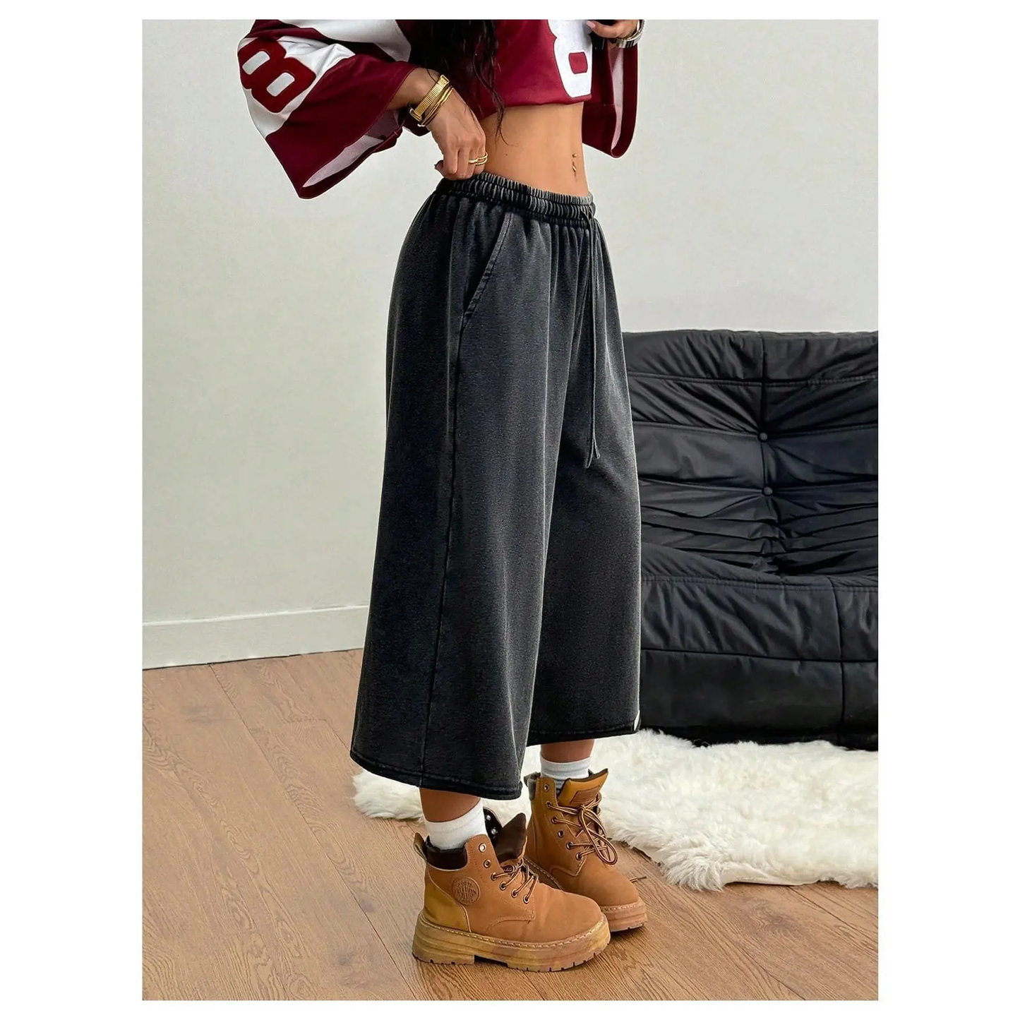 Women's Washed Wide Leg Sweat Shorts with Pockets