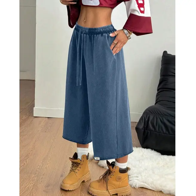 Women's Washed Wide Leg Sweat Shorts with Pockets