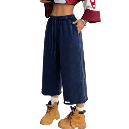 Women's Washed Wide Leg Sweat Shorts with Pockets